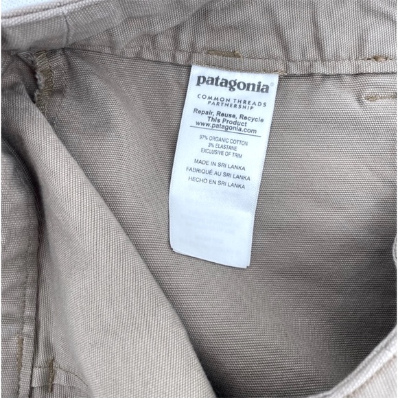 Patagonia Womens Khaki Shorts Size 8. Very good used condition. - Picture 9 of 11